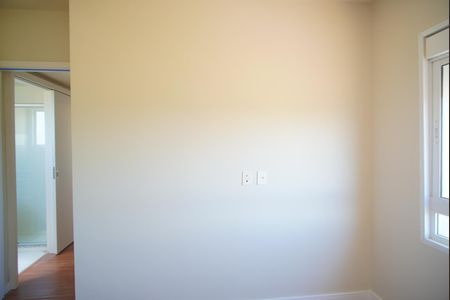 Quarto 1 de apartamento para alugar com 2 quartos, 50m² em Parque Santa Fé, Porto Alegre