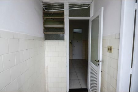 Apartamento para alugar com 82m², 2 quartos e sem vagaÁrea de Serviço