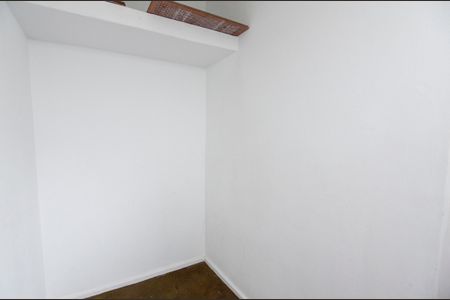 Apartamento para alugar com 82m², 2 quartos e sem vagaQuarto de Serviço