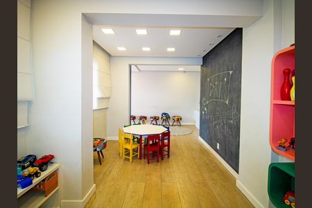 Apartamento à venda com 41m², 2 quartos e sem vaga Apartamento à venda com 41m², 2 quartos e sem vagaÁrea comum - Brinquedoteca