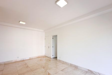 Apartamento à venda com 93m², 3 quartos e 2 vagas Apartamento à venda com 93m², 3 quartos e 2 vagasSala