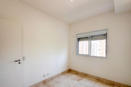 Apartamento à venda com 93m², 3 quartos e 2 vagas Apartamento à venda com 93m², 3 quartos e 2 vagasQuarto 2