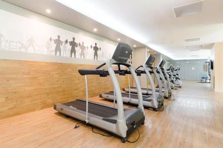 Apartamento à venda com 93m², 3 quartos e 2 vagas Apartamento à venda com 93m², 3 quartos e 2 vagasÁrea comum - Academia