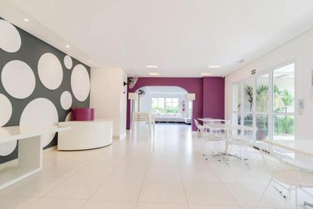 Apartamento à venda com 93m², 3 quartos e 2 vagas Apartamento à venda com 93m², 3 quartos e 2 vagasÁrea comum - Salão de festas