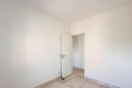 Apartamento à venda com 93m², 3 quartos e 2 vagas Apartamento à venda com 93m², 3 quartos e 2 vagasQuarto 1