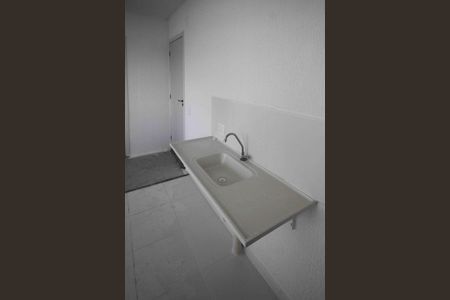 Apartamento para alugar com 2m², 2 quartos e sem vagaCozinha