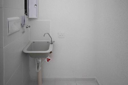 Apartamento para alugar com 2m², 2 quartos e sem vagaÁrea de Serviço