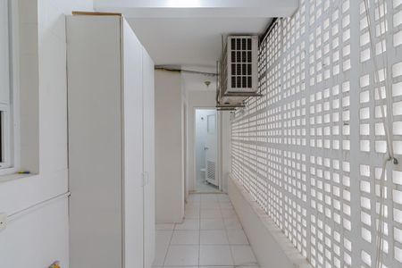 Apartamento à venda com 150m², 3 quartos e 1 vagaÁrea de Serviço