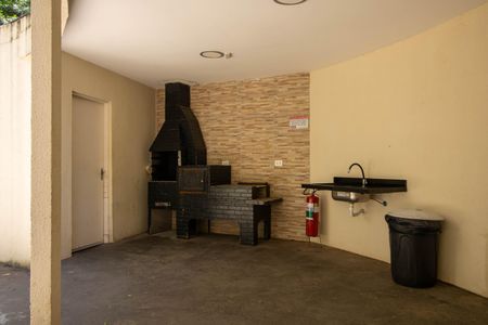 Apartamento para alugar com 48m², 2 quartos e 1 vagaÁrea comum - Churrasqueira