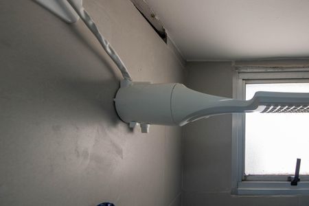 Apartamento para alugar com 48m², 2 quartos e 1 vagaDetalhe banheiro