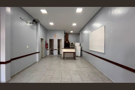 Apartamento para alugar com 44m², 2 quartos e 1 vaga Apartamento para alugar com 44m², 2 quartos e 1 vagaChurrasqueira