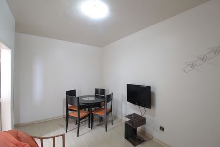 Sala de apartamento para alugar com 2 quartos, 60m² em Ouro Preto, Belo Horizonte