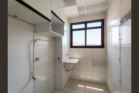 Studio para alugar com 40m², 1 quarto e sem vaga Studio para alugar com 40m², 1 quarto e sem vagaCozinha e Área de Serviço