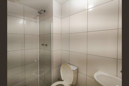 Banheiro de kitnet/studio para alugar com 1 quarto, 40m² em Imperial de São Cristóvão, Rio de Janeiro