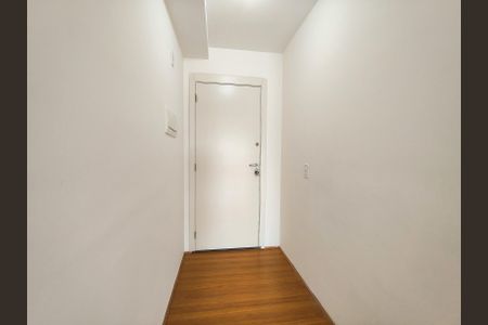 Studio para alugar com 40m², 1 quarto e sem vaga Studio para alugar com 40m², 1 quarto e sem vagaEntrada