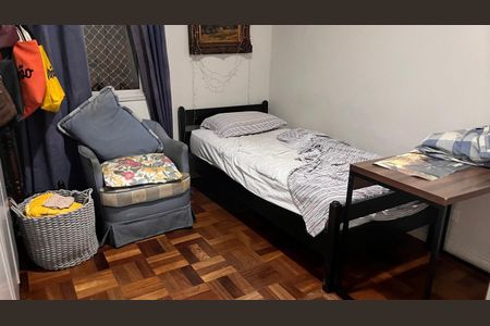 Apartamento à venda com 100m², 3 quartos e 2 vagas Apartamento à venda com 100m², 3 quartos e 2 vagasQuarto