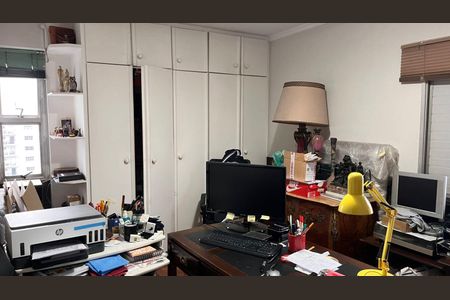 Apartamento à venda com 100m², 3 quartos e 2 vagas Apartamento à venda com 100m², 3 quartos e 2 vagasEscritório