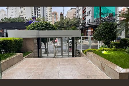 Apartamento à venda com 100m², 3 quartos e 2 vagas Apartamento à venda com 100m², 3 quartos e 2 vagasÁrea externa