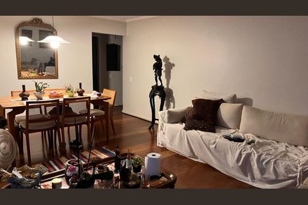 Apartamento à venda com 100m², 3 quartos e 2 vagas Apartamento à venda com 100m², 3 quartos e 2 vagasSala