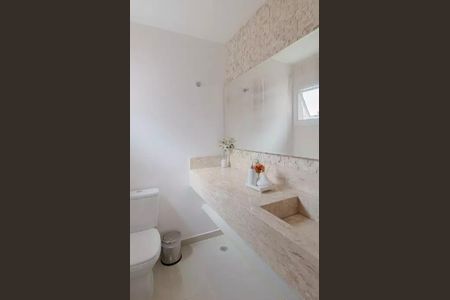 Casa à venda com 205m², 4 quartos e 2 vagas