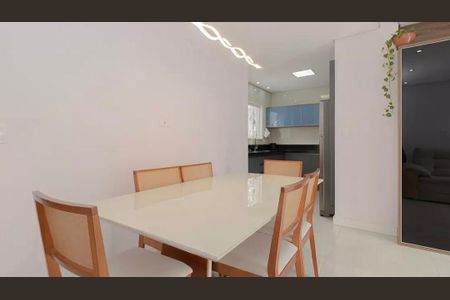 Casa à venda com 4 quartos, 205m² em Vila Camilópolis, Santo André