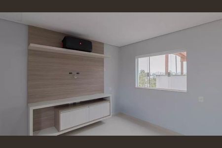 Casa à venda com 4 quartos, 205m² em Vila Camilópolis, Santo André