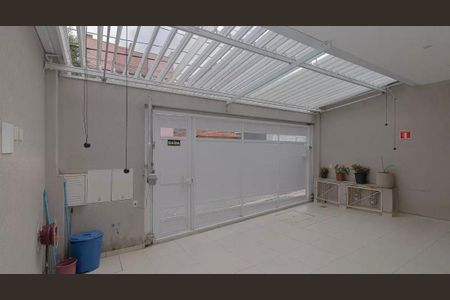 Casa à venda com 4 quartos, 205m² em Vila Camilópolis, Santo André