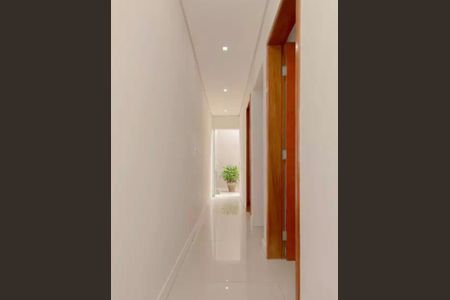 Casa à venda com 205m², 4 quartos e 2 vagas