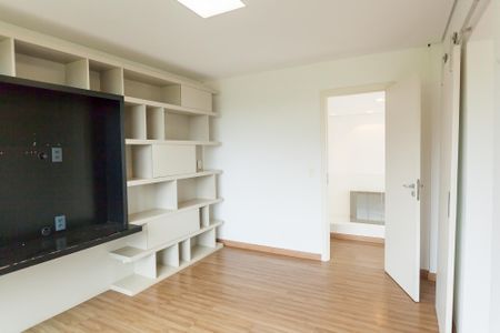 Casa à venda com 240m², 3 quartos e 4 vagas Casa à venda com 240m², 3 quartos e 4 vagassemi suite 1