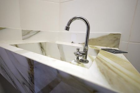 Apartamento para alugar com 50m², 2 quartos e 2 vagasBanheiro