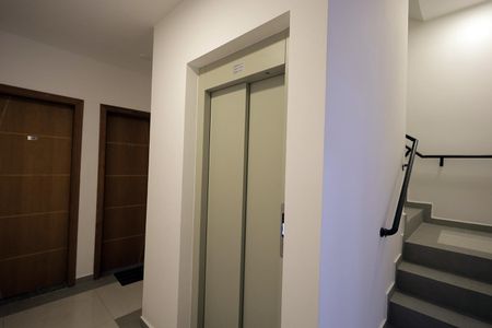 Apartamento para alugar com 50m², 2 quartos e 2 vagasElevador