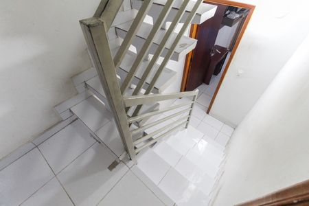 Casa à venda com 97m², 3 quartos e 1 vaga Casa à venda com 97m², 3 quartos e 1 vagaCorredor