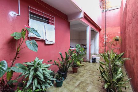 Casa à venda com 97m², 3 quartos e 1 vaga Casa à venda com 97m², 3 quartos e 1 vagaQuintal - Área de Serviço