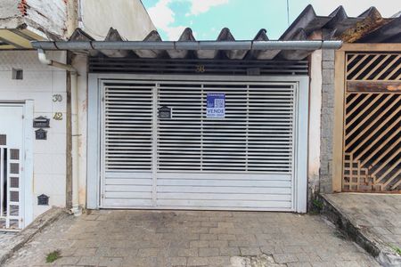 Casa à venda com 97m², 3 quartos e 1 vaga Casa à venda com 97m², 3 quartos e 1 vagaFachada