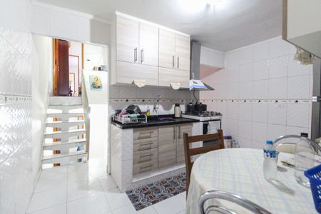 Casa à venda com 97m², 3 quartos e 1 vaga Casa à venda com 97m², 3 quartos e 1 vagaCozinha