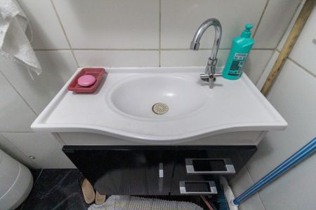 Casa à venda com 97m², 3 quartos e 1 vaga Casa à venda com 97m², 3 quartos e 1 vagaBanheiro Social