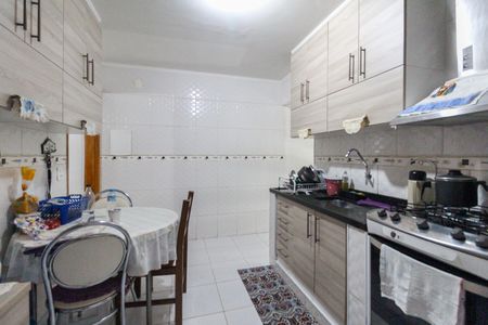 Casa à venda com 97m², 3 quartos e 1 vaga Casa à venda com 97m², 3 quartos e 1 vagaCozinha