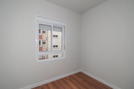 Quarto 2 de apartamento para alugar com 2 quartos, 50m² em Parque Santa Fé, Porto Alegre