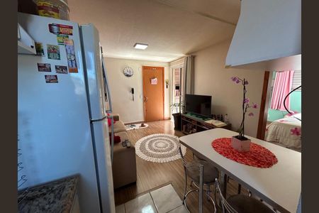 Sala de apartamento à venda com 2 quartos, 48m² em Pinheiro, São Leopoldo