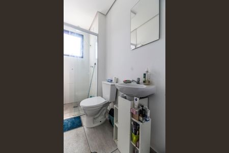 Apartamento à venda com 55m², 2 quartos e 1 vaga Apartamento à venda com 55m², 2 quartos e 1 vagaBanheiro