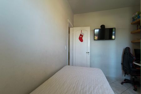 Apartamento à venda com 98m², 3 quartos e 2 vagasQuarto 3