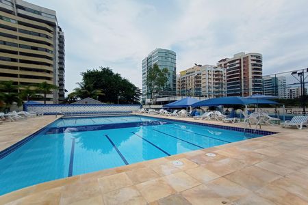 Apartamento à venda com 98m², 3 quartos e 2 vagasÁrea comum - Piscina