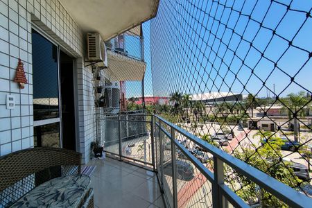 Apartamento à venda com 98m², 3 quartos e 2 vagasVaranda