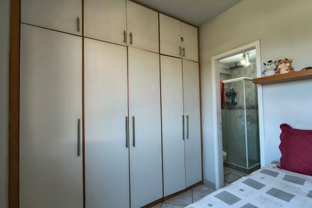 Apartamento à venda com 98m², 3 quartos e 2 vagasQuarto 2 - Suíte