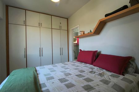 Apartamento à venda com 98m², 3 quartos e 2 vagasQuarto 2 - Suíte