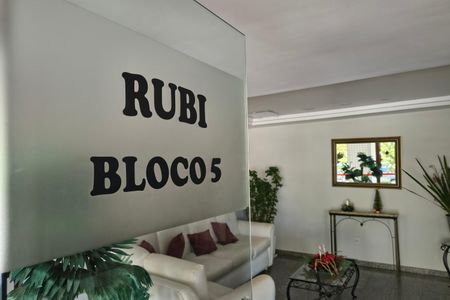 Apartamento à venda com 98m², 3 quartos e 2 vagasHall de entrada