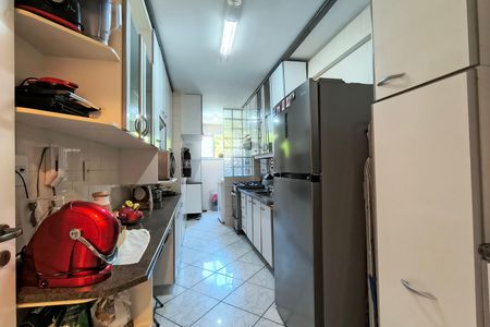 Apartamento à venda com 98m², 3 quartos e 2 vagasCozinha - Armários