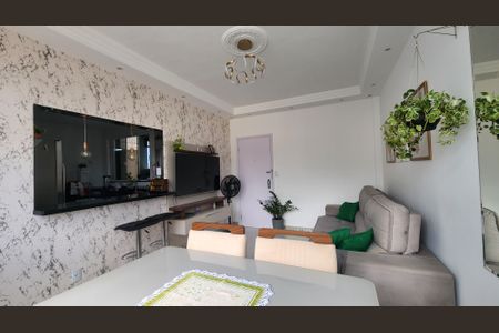 Sala de apartamento para alugar com 2 quartos, 64m² em Vila Laura, Salvador