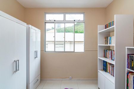 Apartamento à venda com 114m², 3 quartos e 2 vagasQuarto 3