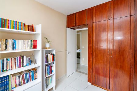 Apartamento à venda com 114m², 3 quartos e 2 vagasQuarto 3